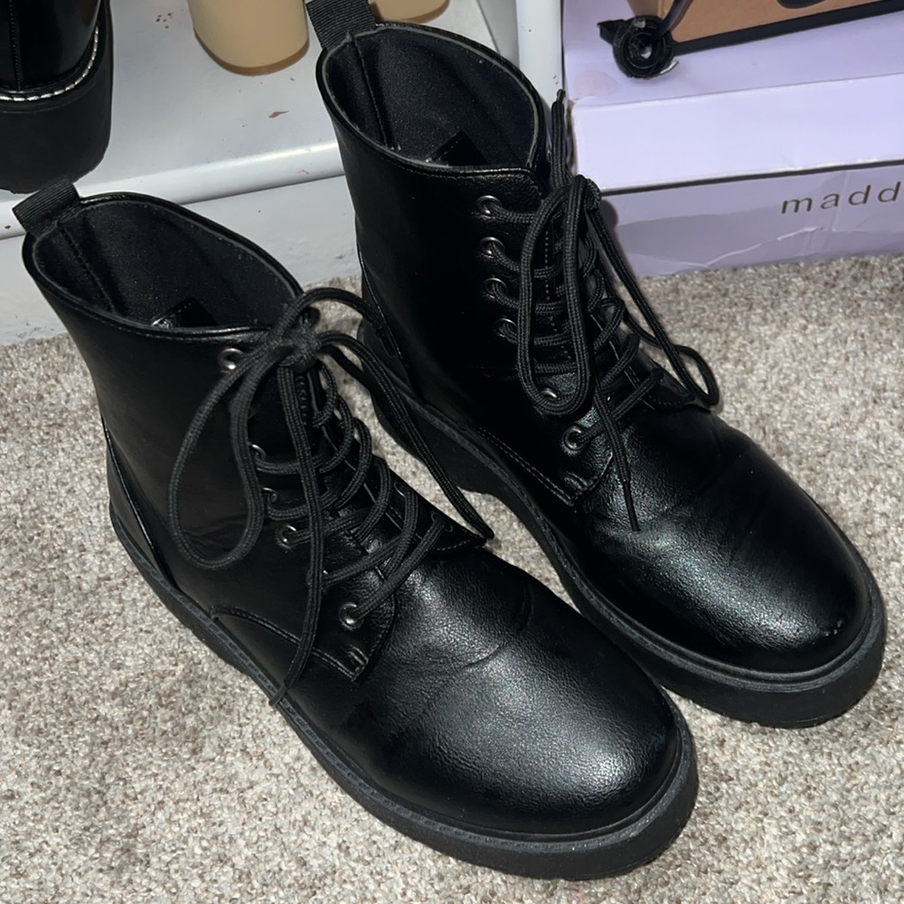 black combat boots. - Picture 2 of 3
